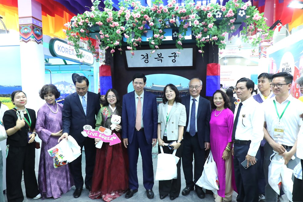 Định hình trục phát triển mới cho du lịch Việt Nam - ảnh 11