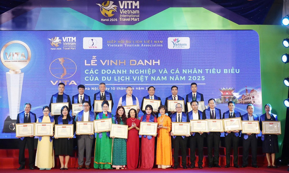 Hiệp hội Du lịch Việt Nam vinh danh 221 tập thể, cá nhân tiêu biểu năm 2025 - ảnh 11