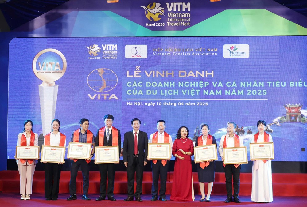 Hiệp hội Du lịch Việt Nam vinh danh 221 tập thể, cá nhân tiêu biểu năm 2025 - ảnh 14