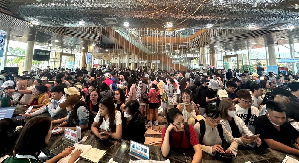 Quảng Ninh “vào guồng” đón dòng khách lớn - ảnh 2