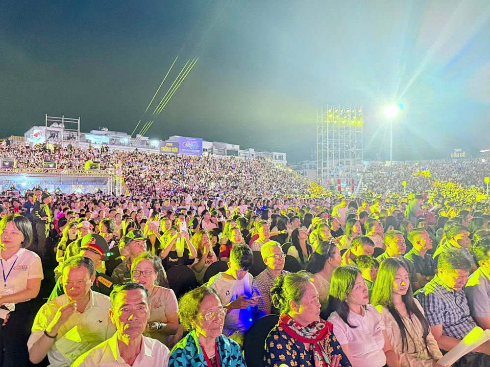 80.000 người hoà nhịp đập của Carnaval Hạ Long 2026 - ảnh 23