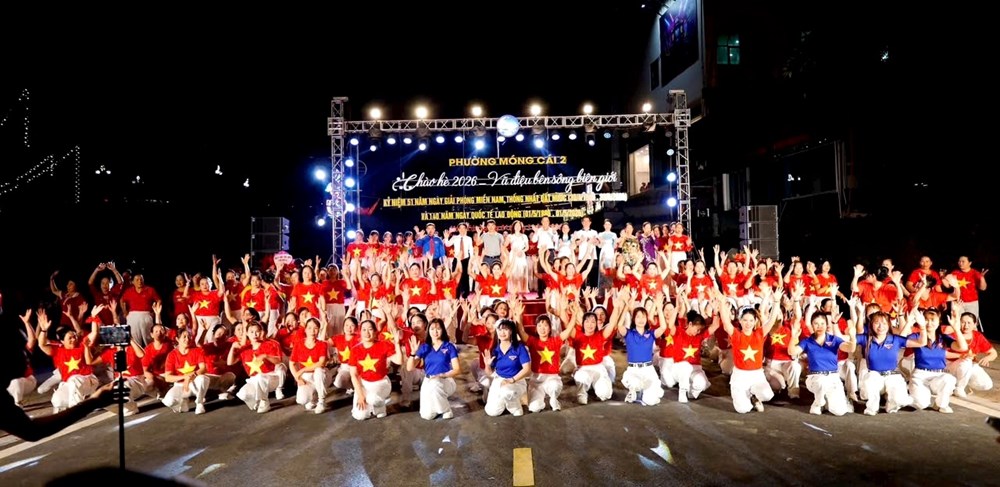 Quảng Ninh: 4 ngày nghỉ lễ, tổng thu du lịch đạt 2.820 tỉ đồng - ảnh 2