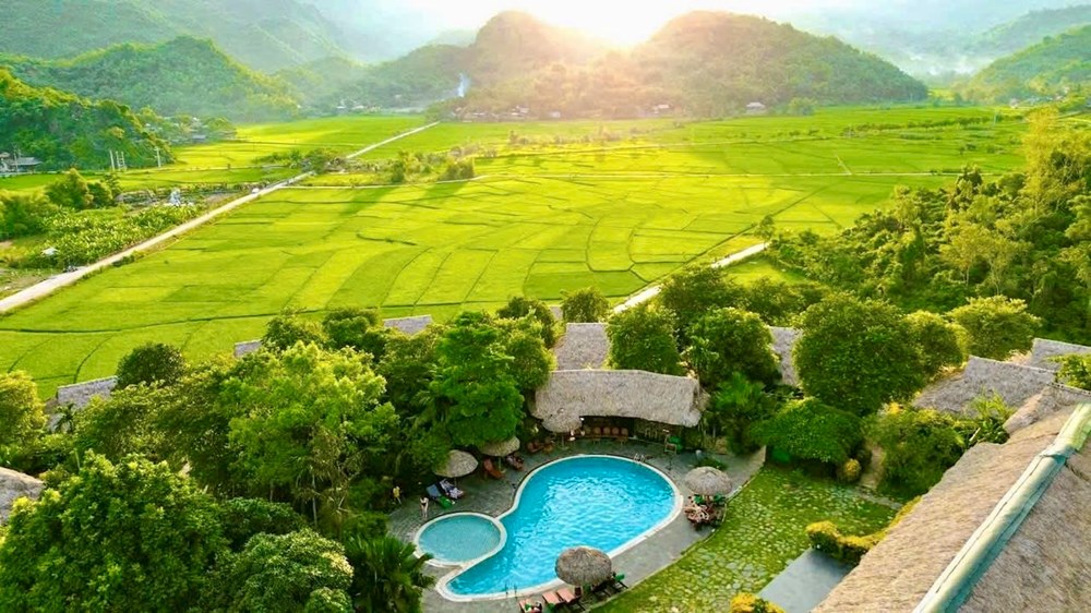 Gỡ “nút thắt” để du lịch Việt Nam thực sự trở thành ngành kinh tế mũi nhọn - ảnh 2