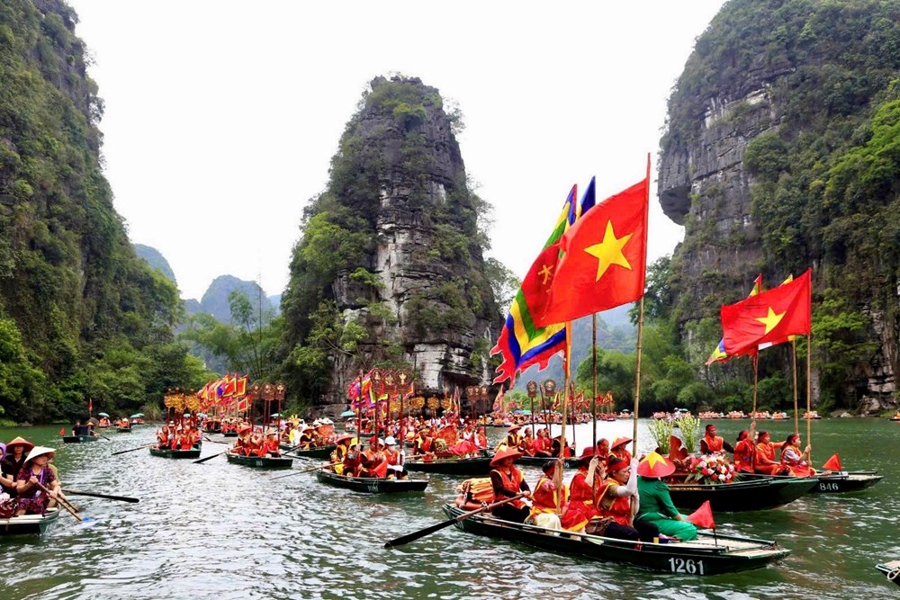 Gỡ “nút thắt” để du lịch Việt Nam thực sự trở thành ngành kinh tế mũi nhọn - ảnh 5
