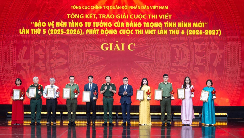 31 tác phẩm báo chí xuất sắc được trao giải - ảnh 6