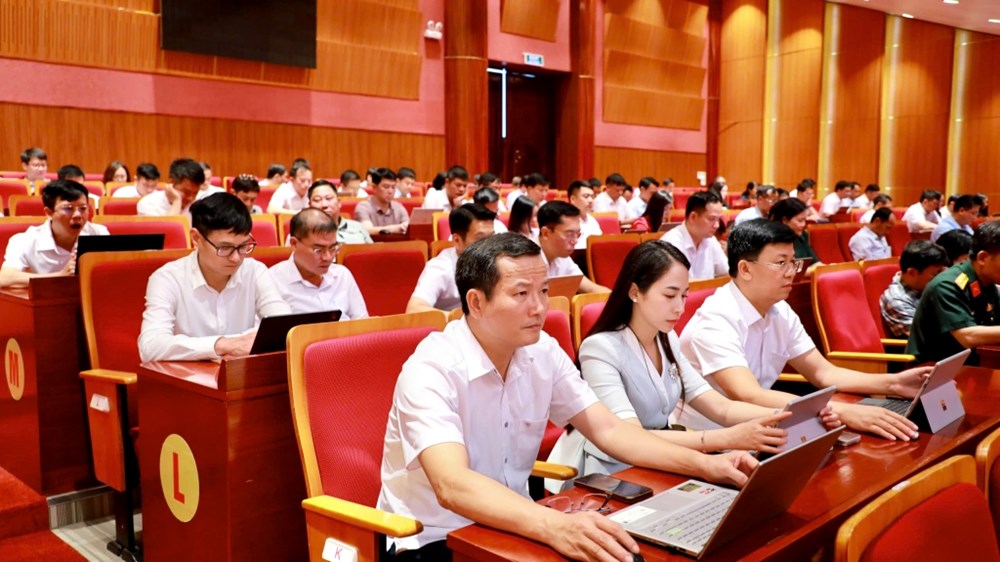 Quảng Ninh hướng tới nền quản trị hiện đại, kiến tạo phát triển - ảnh 6
