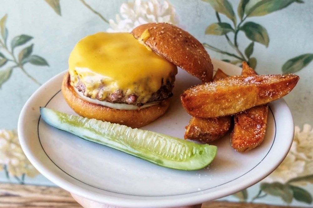 14 loại burger đáng để bay nửa vòng trái đất chỉ cho một bữa ăn - ảnh 2