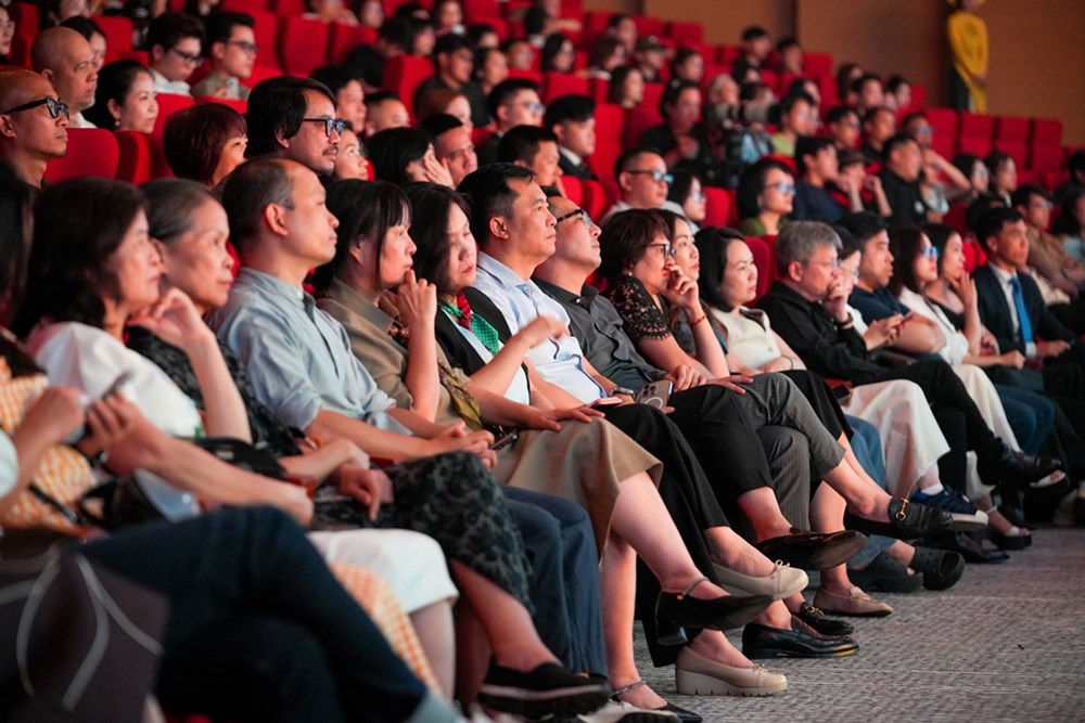 “Đất nước Thiên hùng ca”: Kể câu chuyện Việt Nam bằng “ngôn ngữ” của công nghiệp sáng tạo - ảnh 4