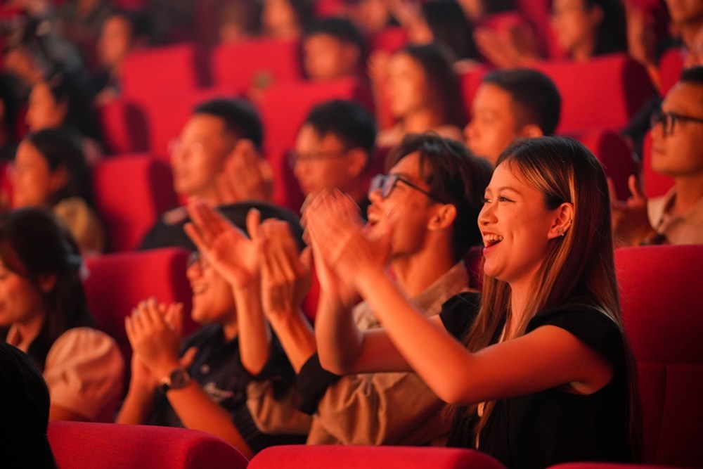 “Đất nước Thiên hùng ca”: Kể câu chuyện Việt Nam bằng “ngôn ngữ” của công nghiệp sáng tạo - ảnh 8