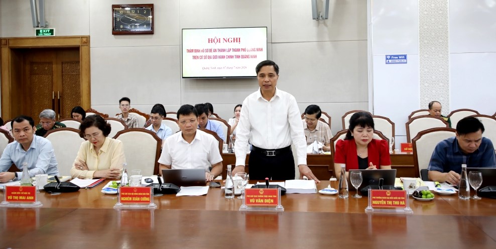 Quảng Ninh đủ điều kiện để trở thành thành phố trực thuộc Trung ương - ảnh 2