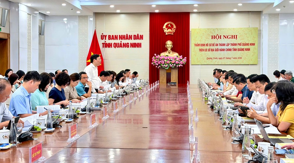 Quảng Ninh đủ điều kiện để trở thành thành phố trực thuộc Trung ương - ảnh 1