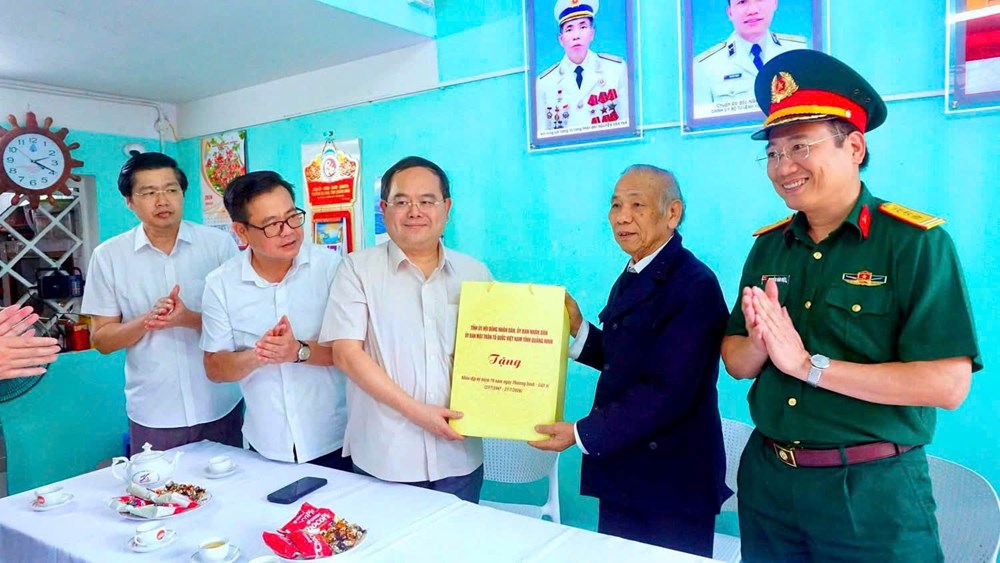 Quảng Ninh lan tỏa nghĩa tình từ “Chiến dịch 500 ngày đêm” - ảnh 3