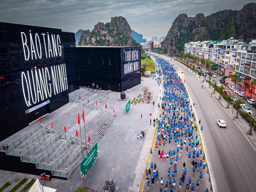 Giải Marathon Quốc tế Di sản Hạ Long 2026 thu hút khoảng 18.000 người - ảnh 1