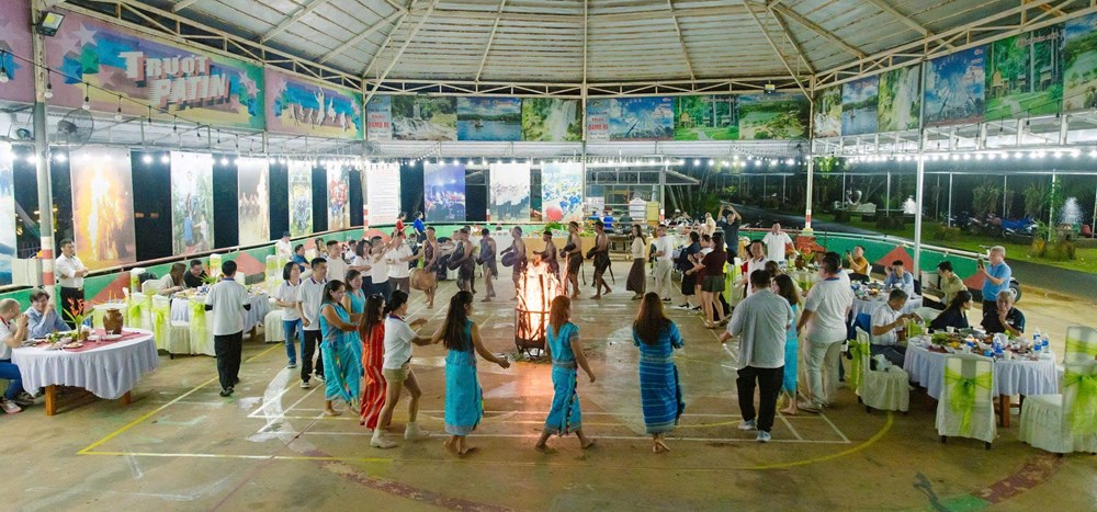 Kết nối để mở rộng không gian du lịch - ảnh 4