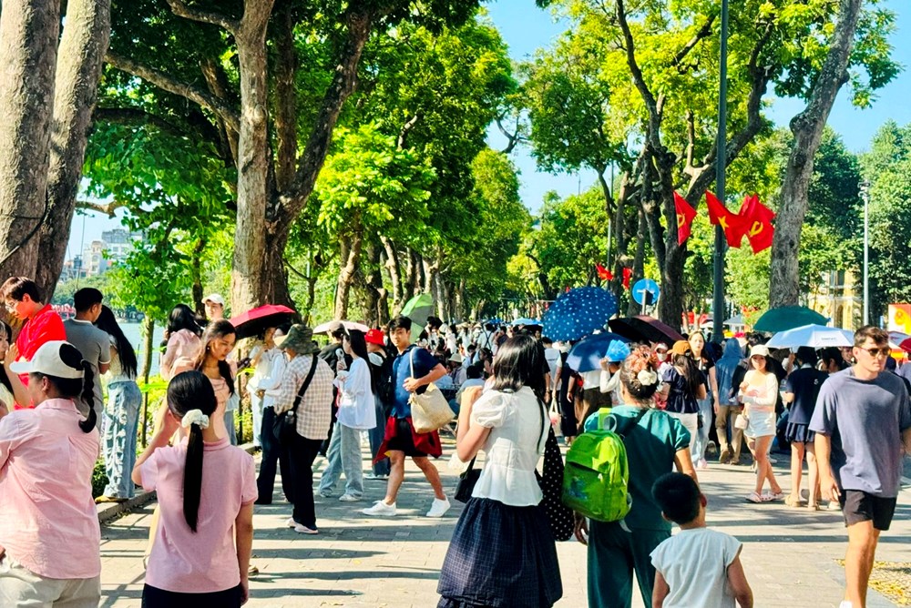 Các doanh nghiệp du lịch - dịch vụ của Hà Nội cần chuyển hướng như thế nào? - ảnh 4