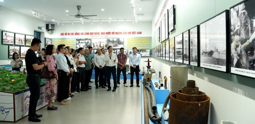 Văn hóa là nguồn lực cho hiện tại, động lực cho tương lai - ảnh 4