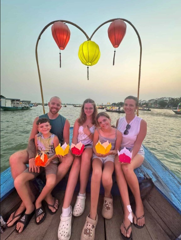 Khách Tây kể lại trải nghiệm lúc 1h sáng giữa thủ đô rồi đưa ra quyết định bất ngờ này - ảnh 2