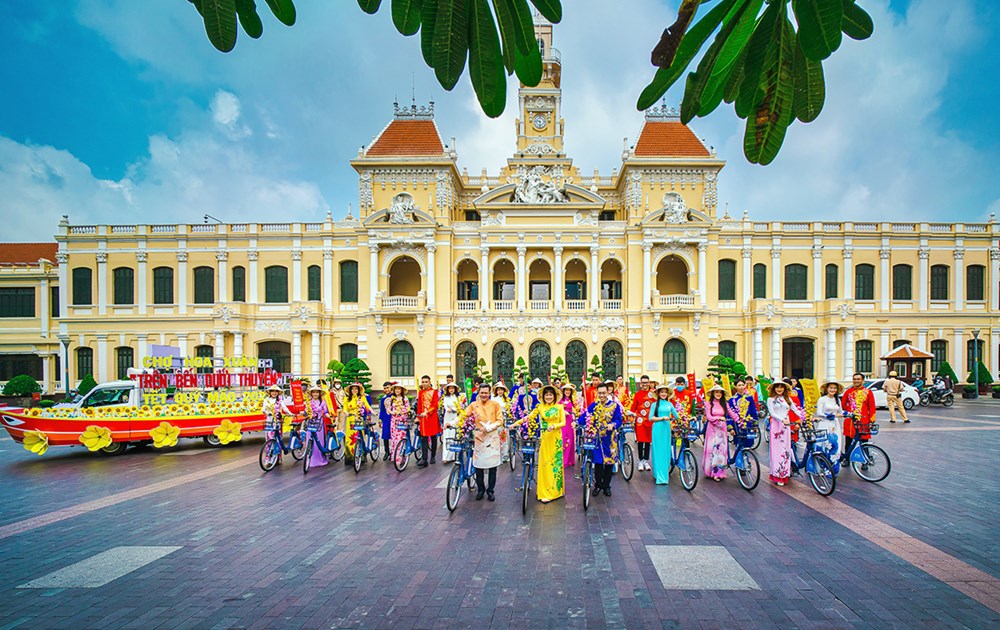 Trải nghiệm Tết xưa ở chợ hoa Xuân “Trên bến dưới thuyền” - ảnh 5