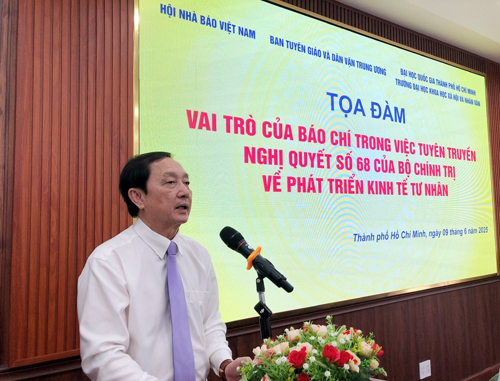 Báo chí phải đi trước, mở đường đưa Nghị quyết 68 “thấm” vào cuộc sống - ảnh 2