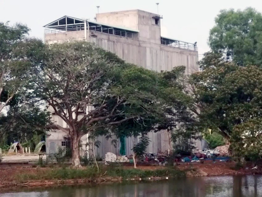 Hàng loạt “bê bối” tại dự án Khu văn hóa đa năng Làng nổi Tân Lập - ảnh 2