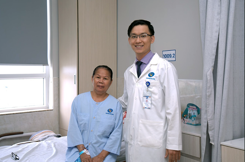 Ứng dụng thành công kỹ thuật nội soi hiện đại trong điều trị sỏi mật phức tạp cho người bệnh lớn tuổi - ảnh 3