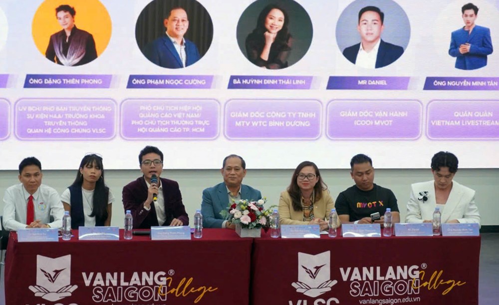 Sinh viên tranh tài livestream bán hàng có trách nhiệm - ảnh 2
