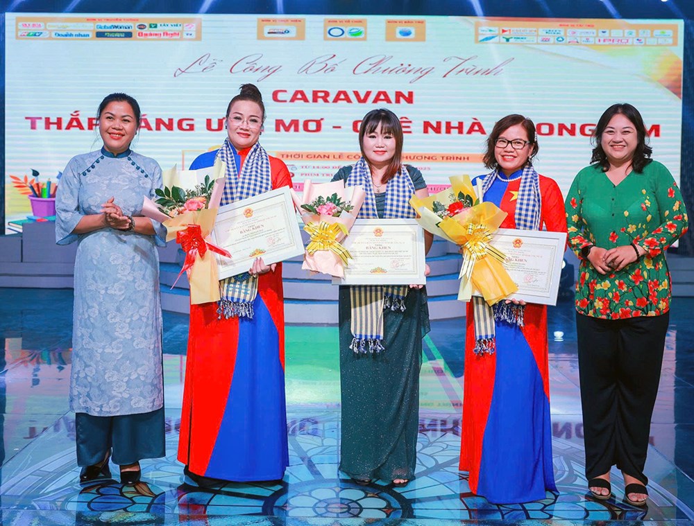 Báo Văn Hóa đồng hành tổ chức chương trình Caravan thiện nguyện tại Quảng Ngãi - ảnh 2