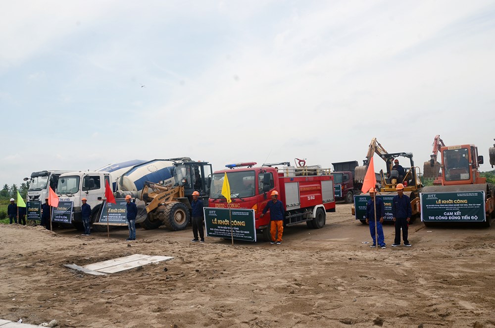 Tây Ninh khởi công khu công nghiệp đầu tiên sau khi hợp nhất tỉnh - ảnh 4