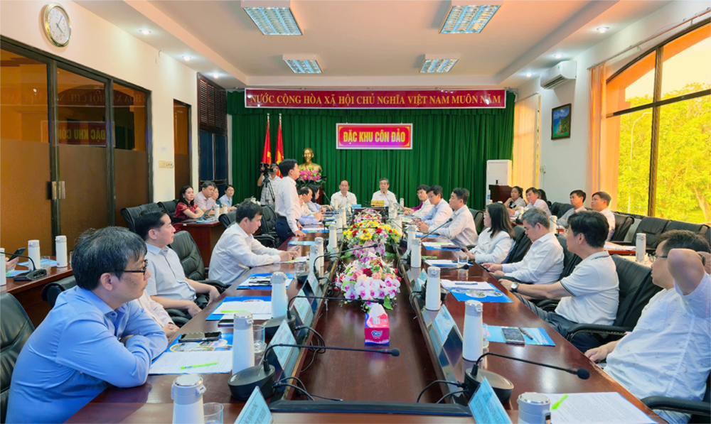 Những “mẹ hiền” đầu ngành xung kích ra Côn Đảo chăm sóc sức khỏe nhân dân - ảnh 2