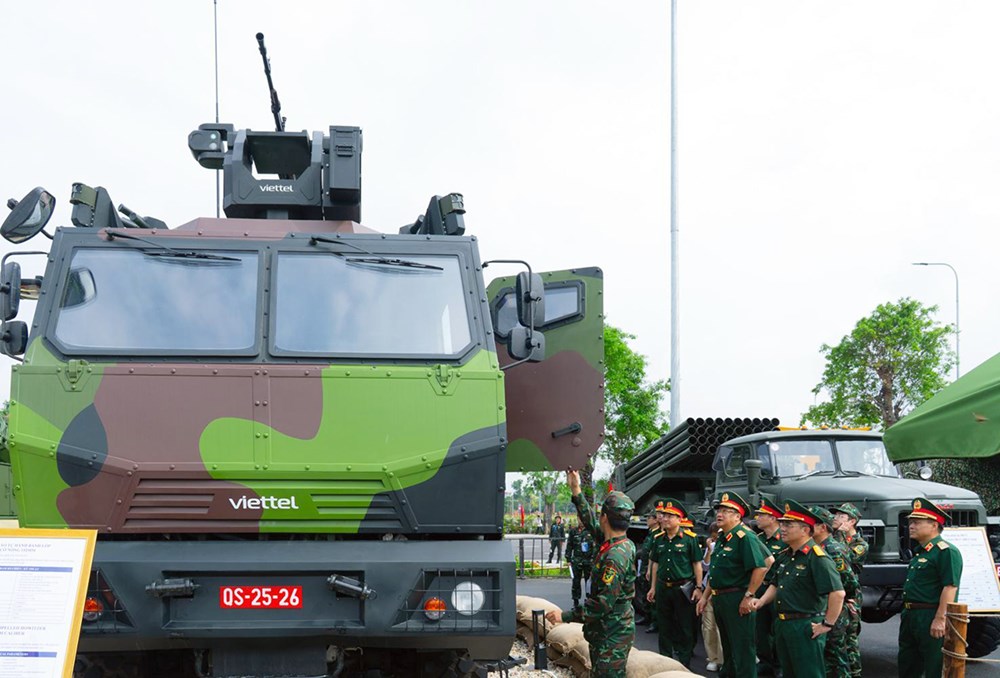 Ngắm dàn khí tài “khủng” của Viettel tại Triển lãm Thành tựu đất nước - ảnh 4