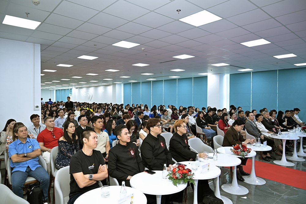 “Truyền lửa” tinh thần quảng cáo sáng tạo cho giới trẻ - ảnh 2