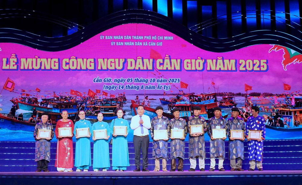 Lan tỏa tinh thần bảo tồn di sản, phát triển du lịch xanh - ảnh 6
