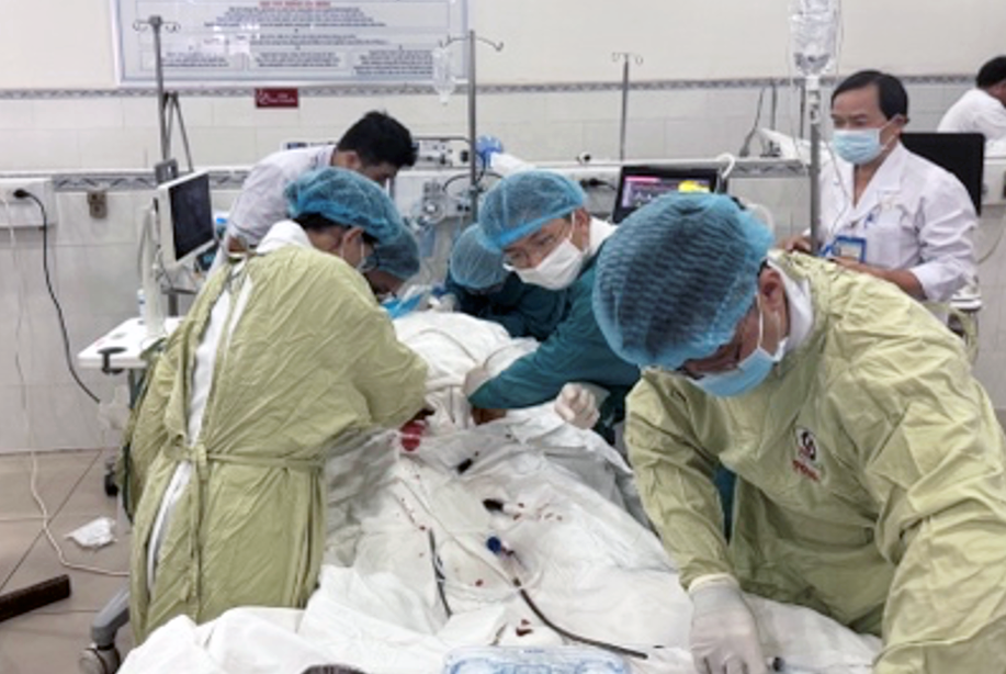 Kỳ tích cứu sống bệnh nhân ngưng tim trước khi nhập viện - ảnh 2