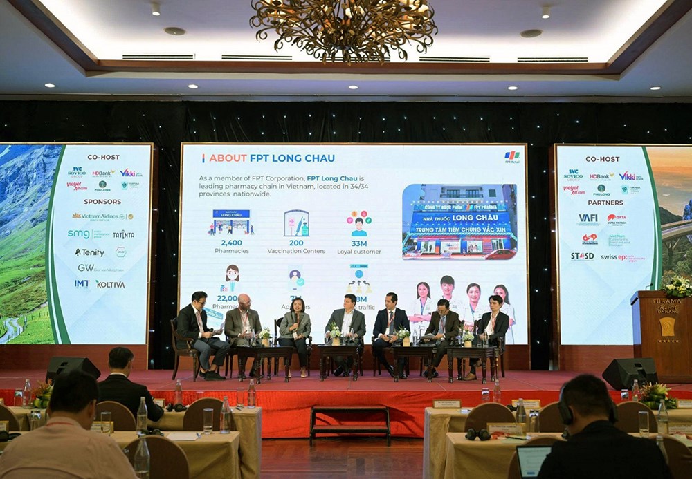 Long Châu đóng góp sáng kiến về y tế số tại Diễn đàn Kinh tế Thụy Sĩ – Việt Nam 2025 - ảnh 1