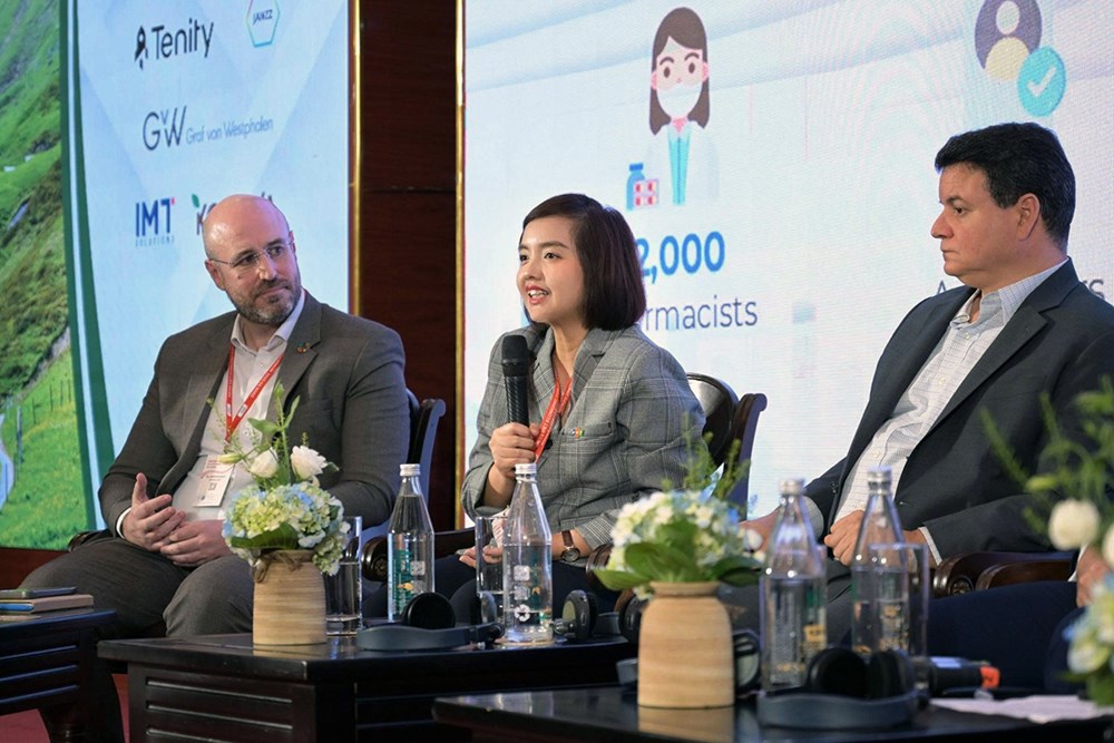 Long Châu đóng góp sáng kiến về y tế số tại Diễn đàn Kinh tế Thụy Sĩ – Việt Nam 2025 - ảnh 4