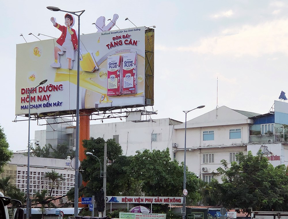 TP.HCM: Quảng cáo sữa, tã “tấn công” bệnh viện - ảnh 13