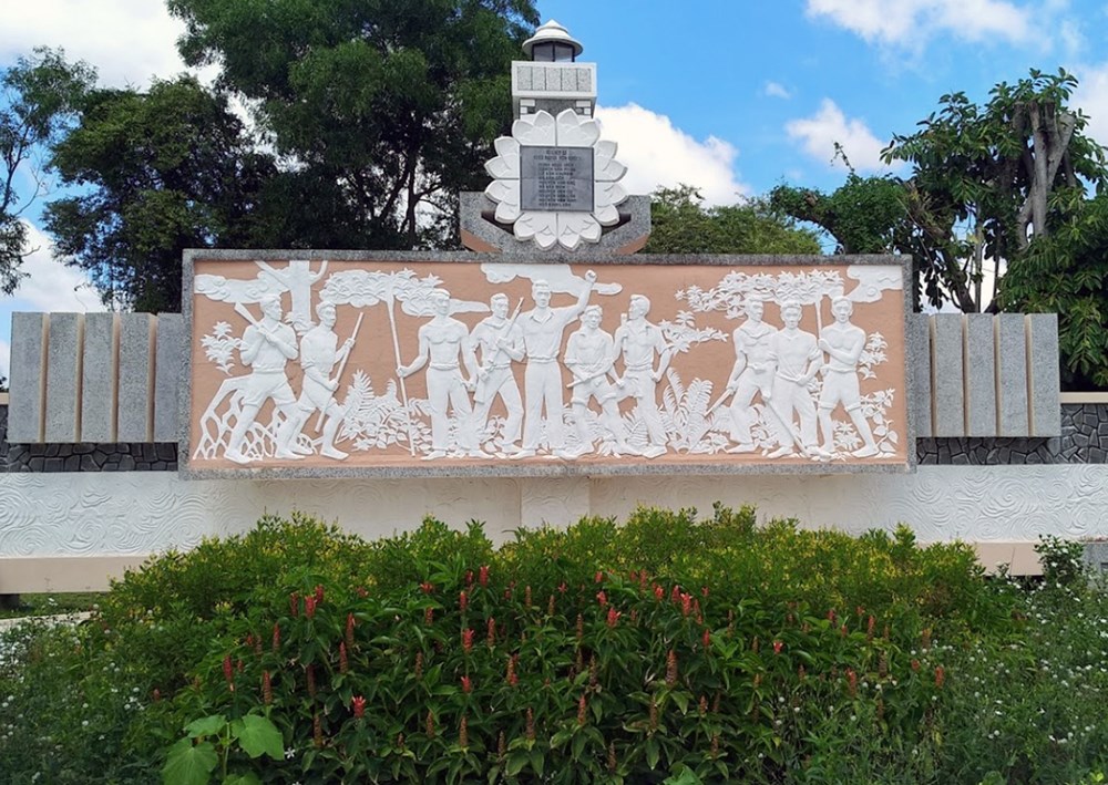 Trùng tu, nâng cấp di tích Đền thờ 10 Anh hùng liệt sĩ khởi nghĩa Hòn Khoai  - ảnh 2