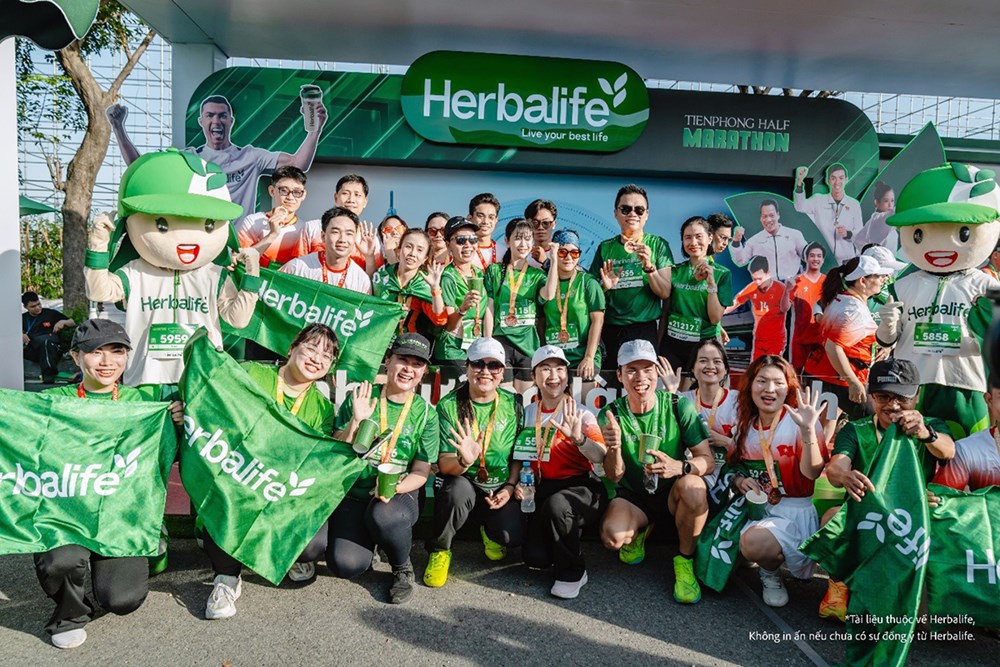 Herbalife Việt Nam đồng hành cùng Giải Tiền Phong Half Marathon 2025 - ảnh 1