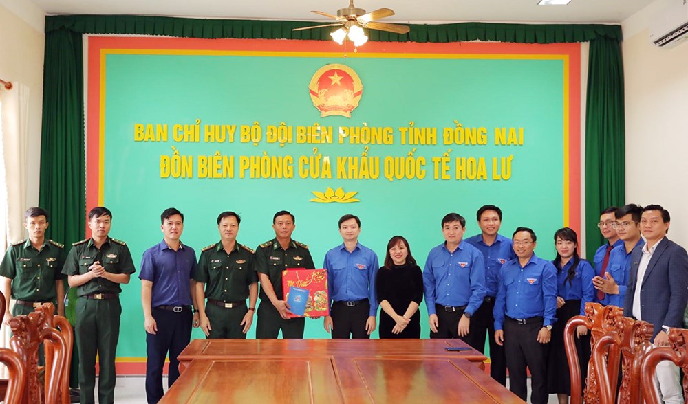 Amway Việt Nam phối hợp thực hiện công trình “Lũy tre biên giới”  - ảnh 4