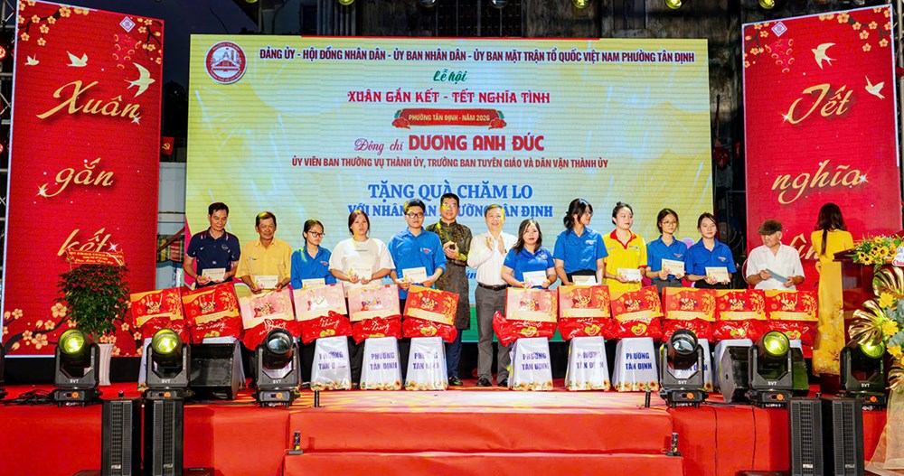 Gìn giữ bản sắc văn hóa dân tộc qua Lễ hội “Xuân gắn kết - Tết nghĩa tình”  - ảnh 3