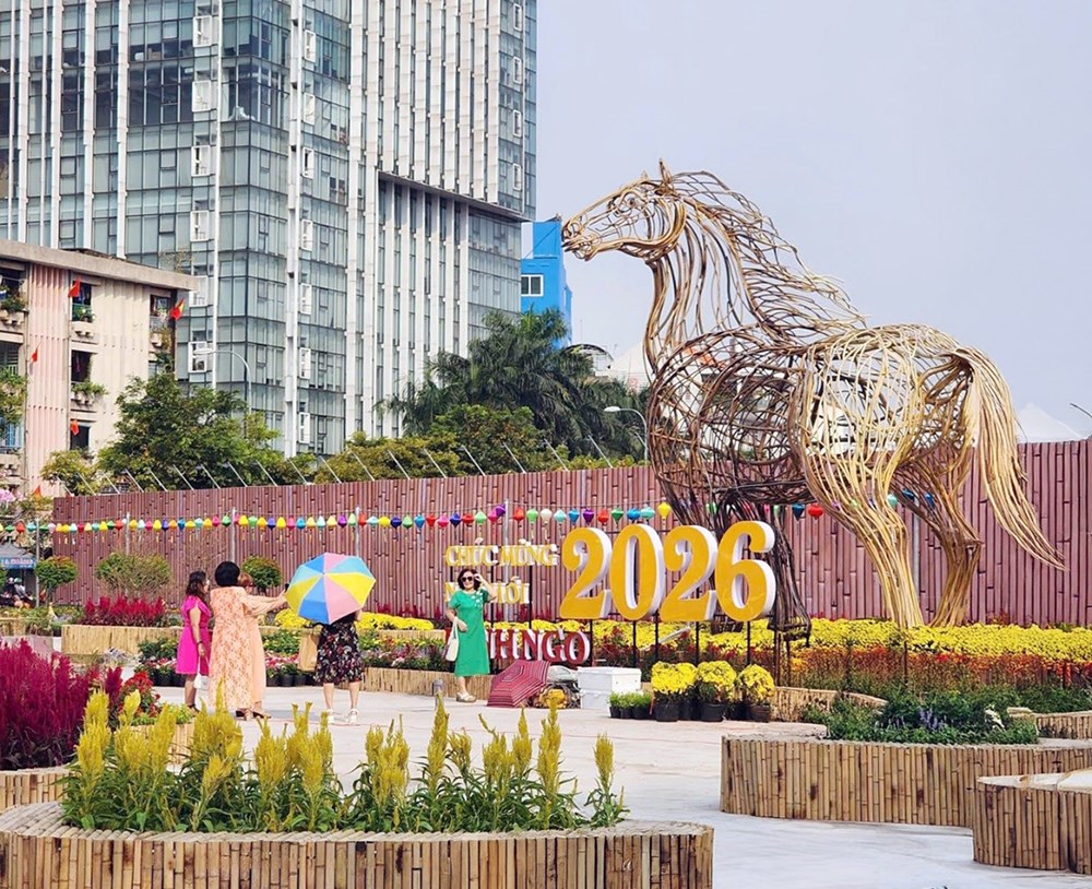 Khám phá điểm hẹn du Xuân “triệu view” tại TP.HCM - ảnh 8