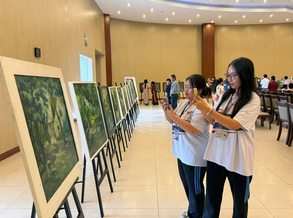 Nhiều hoạt động chào mừng Ngày Quốc tế Phụ nữ 8.3 - ảnh 4