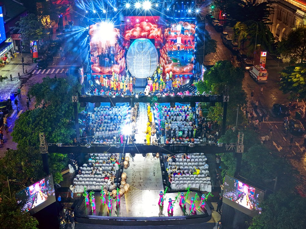 Lễ hội Áo dài TP.HCM chính thức khai hội - ảnh 1