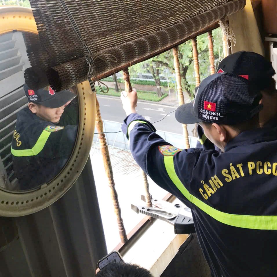 TP.HCM ra quân chỉnh trang, lập lại trật tự đô thị - ảnh 7