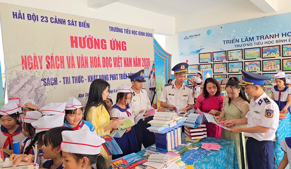 Lực lượng Cảnh sát biển lan tỏa văn hóa đọc đến cộng đồng - ảnh 1