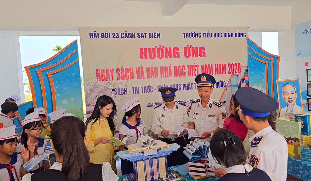 Lực lượng Cảnh sát biển lan tỏa văn hóa đọc đến cộng đồng - ảnh 3