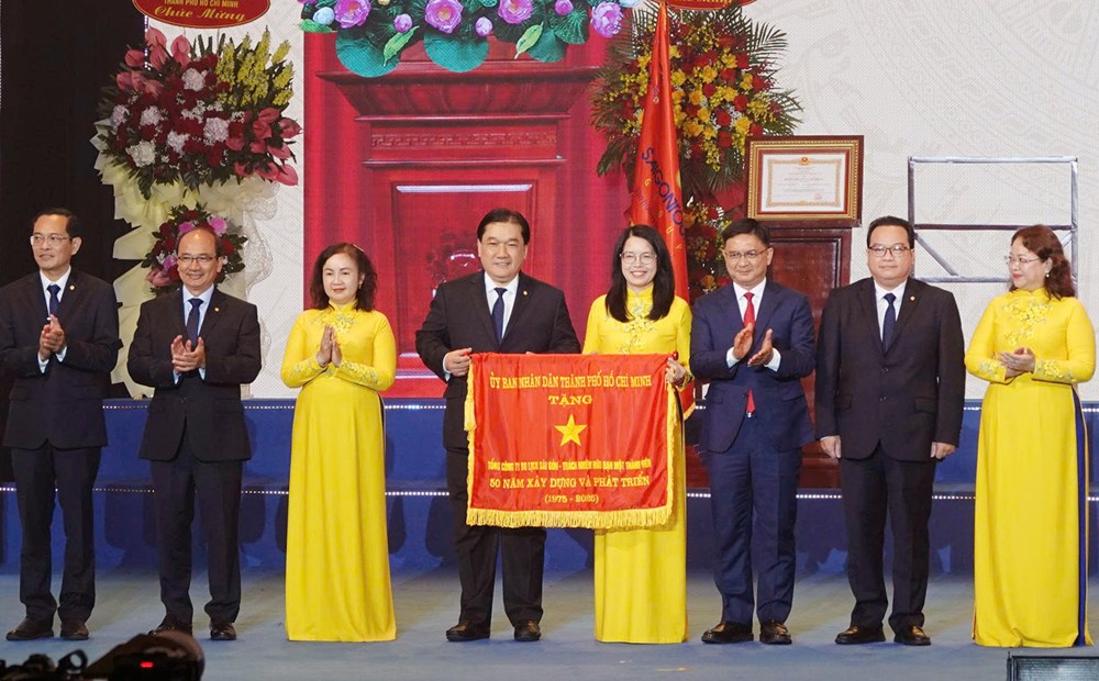 Saigontourist Group đón nhận Huân chương Lao động hạng Nhất - ảnh 2