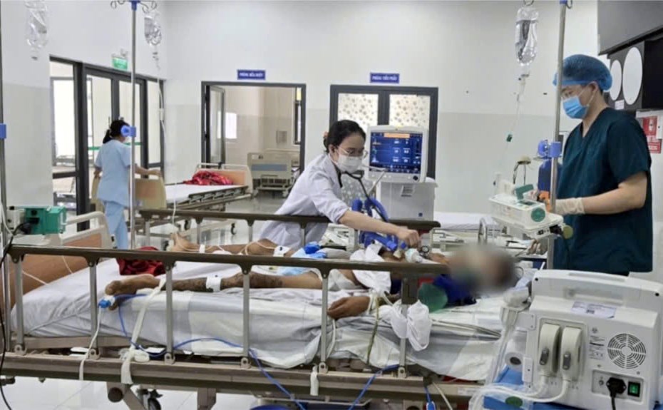 TP.HCM nâng chất y tế tuyến đầu biển đảo - ảnh 1