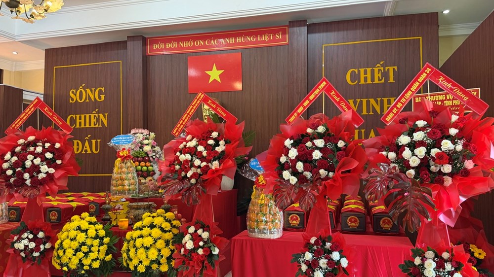 TP.HCM: Phát hiện bộ tập thể hài cốt liệt sĩ tại Công viên Lê Thị Riêng - ảnh 1