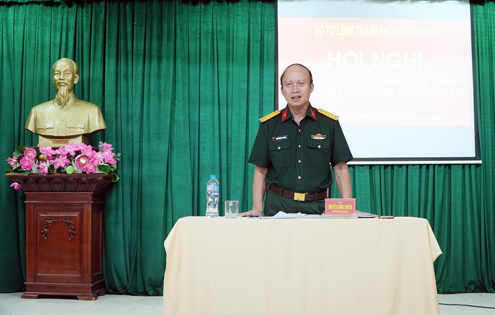 Bộ Tư lệnh TP.HCM đối thoại với lực lượng tìm kiếm, quy tập hài cốt liệt sĩ - ảnh 1